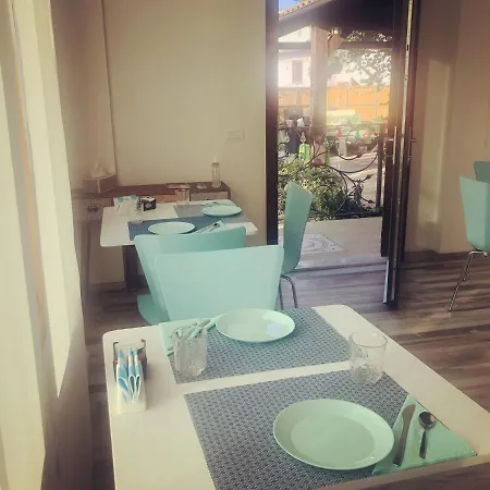 Dimora Delle Ninfee 3* Pollutri