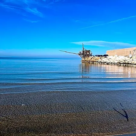 Dimora Delle Ninfee Bed & Breakfast 3*